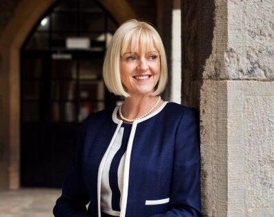 Image of Lisa Roberts